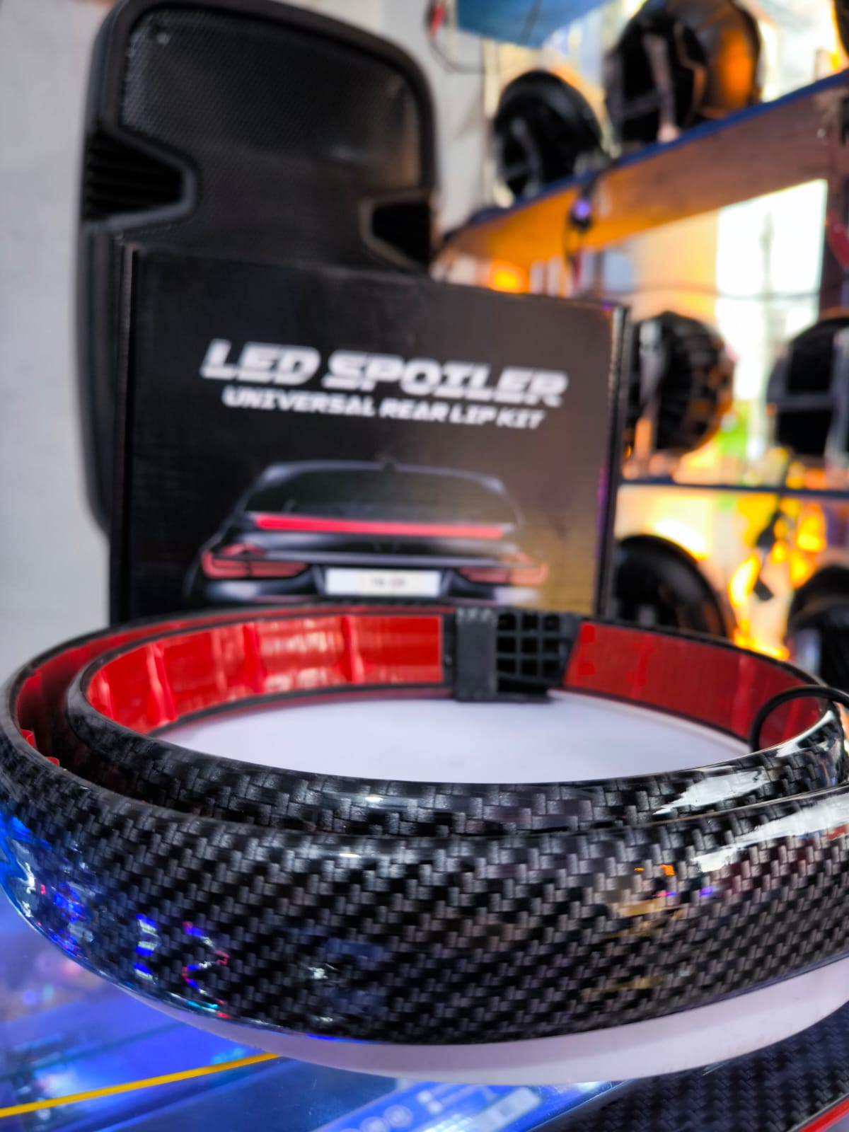 Miniatura 3 de SPOILER FIBRA CARBONO PARA BAUL (TB120)